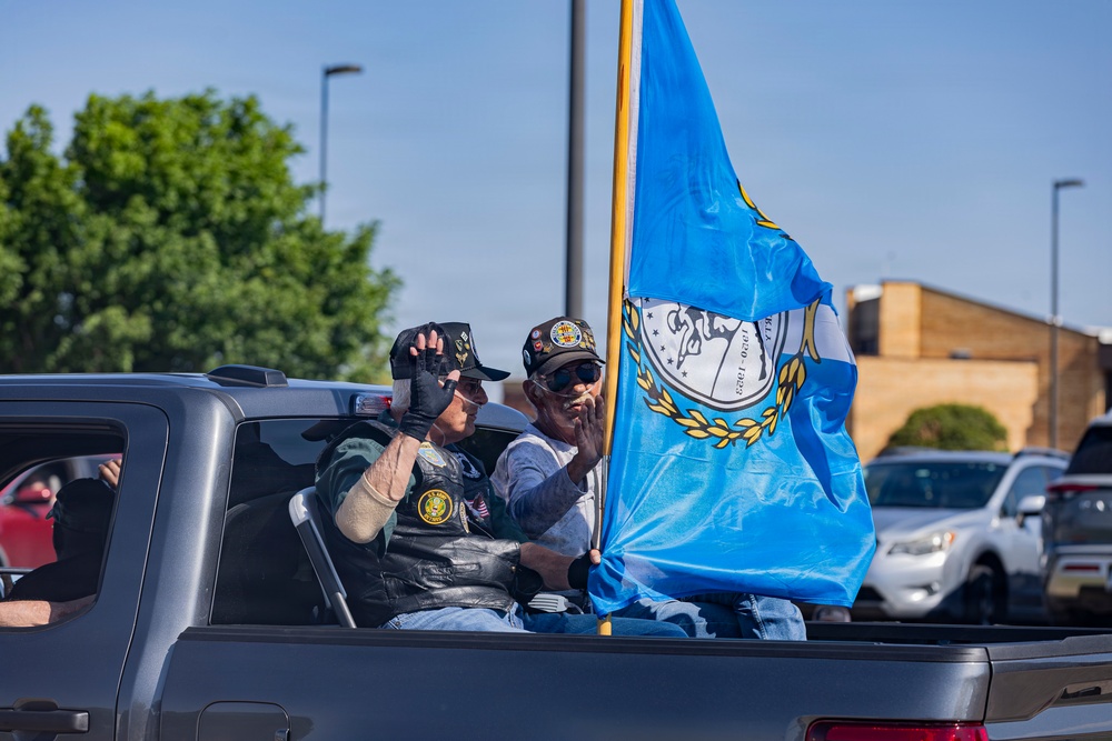 Fort Sill Soldiers and Marines Participates in Armed Forces Day Parade