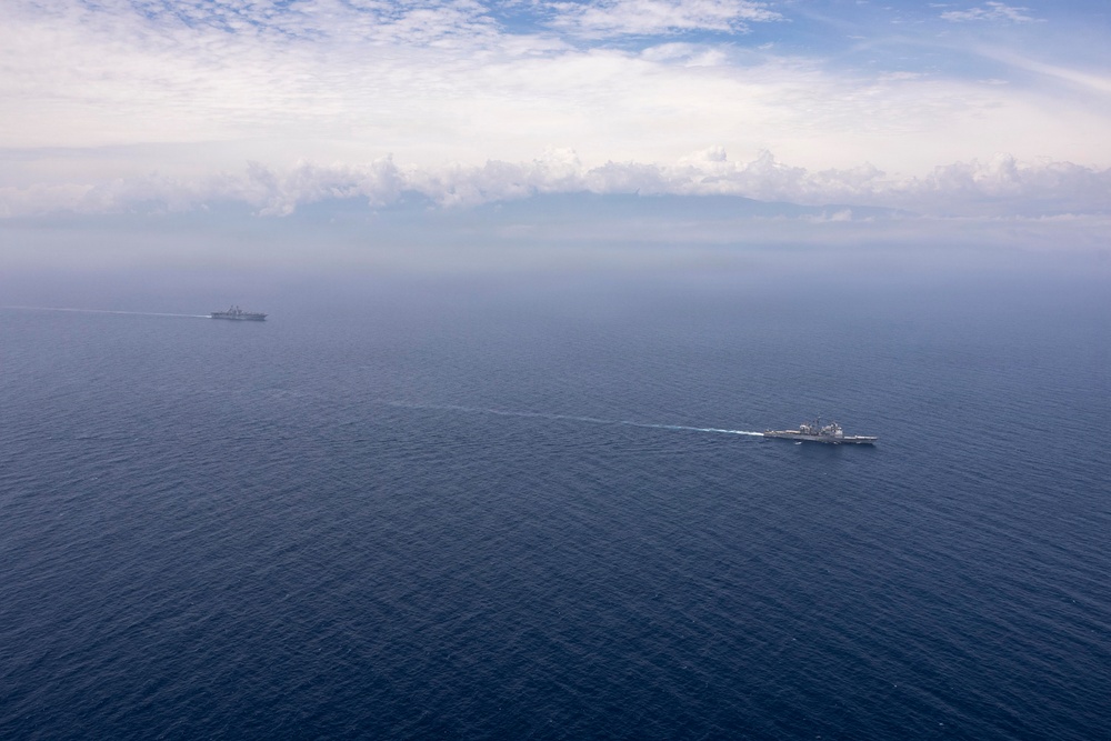 SOUTHCOM Visits USS Iwo Jima (LHD 7)