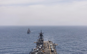 SOUTHCOM Visits USS Iwo Jima (LHD 7)