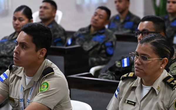 U.S., Honduran forces strengthen intelligence partnership during exchange in Tegucigalpa