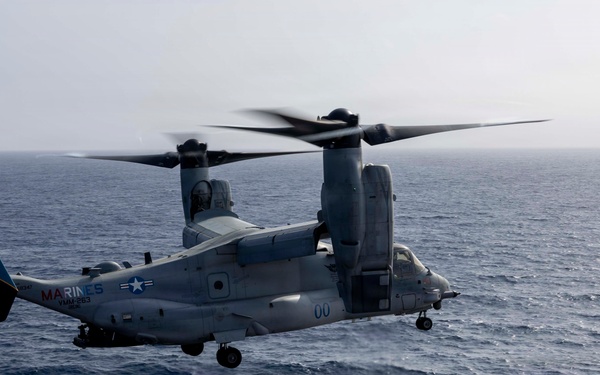 SOUTHCOM Visits USS Iwo Jima (LHD 7)