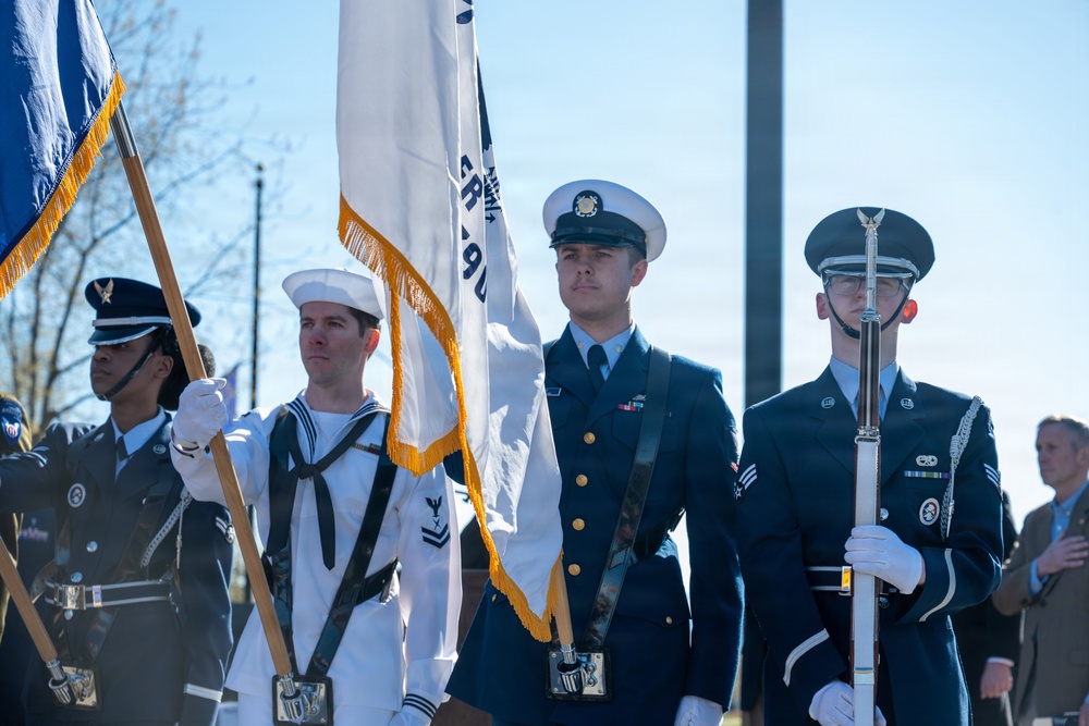 Anchorage Remembers Memorial Day ceremony
