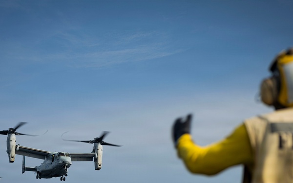 USS Iwo Jima Conducts U.S. Southern Command Visit