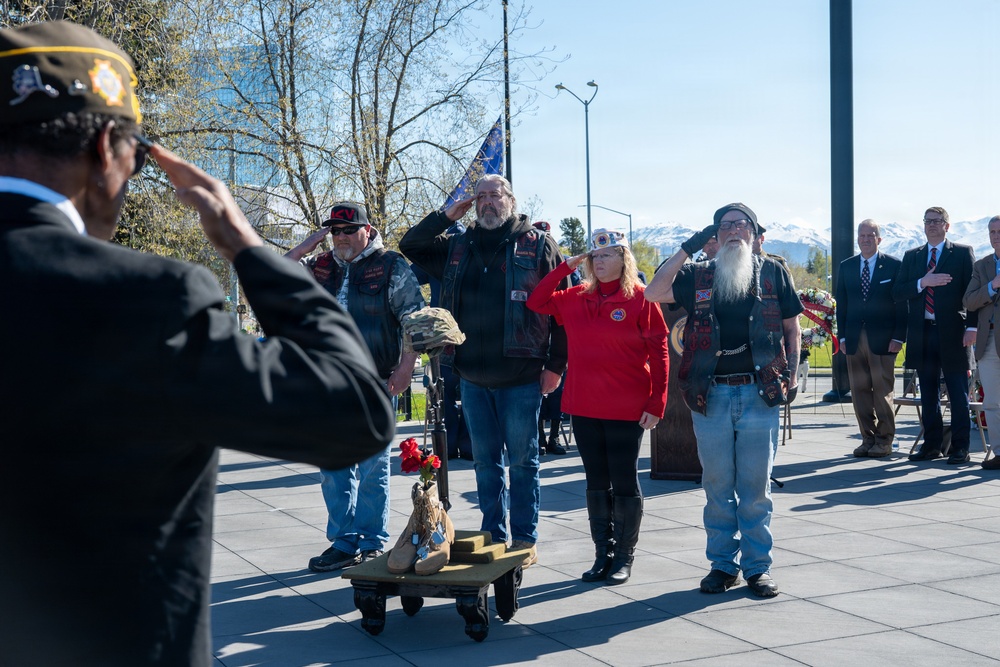 Anchorage Remembers Memorial Day ceremony