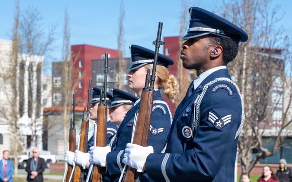 Anchorage Remembers Memorial Day ceremony