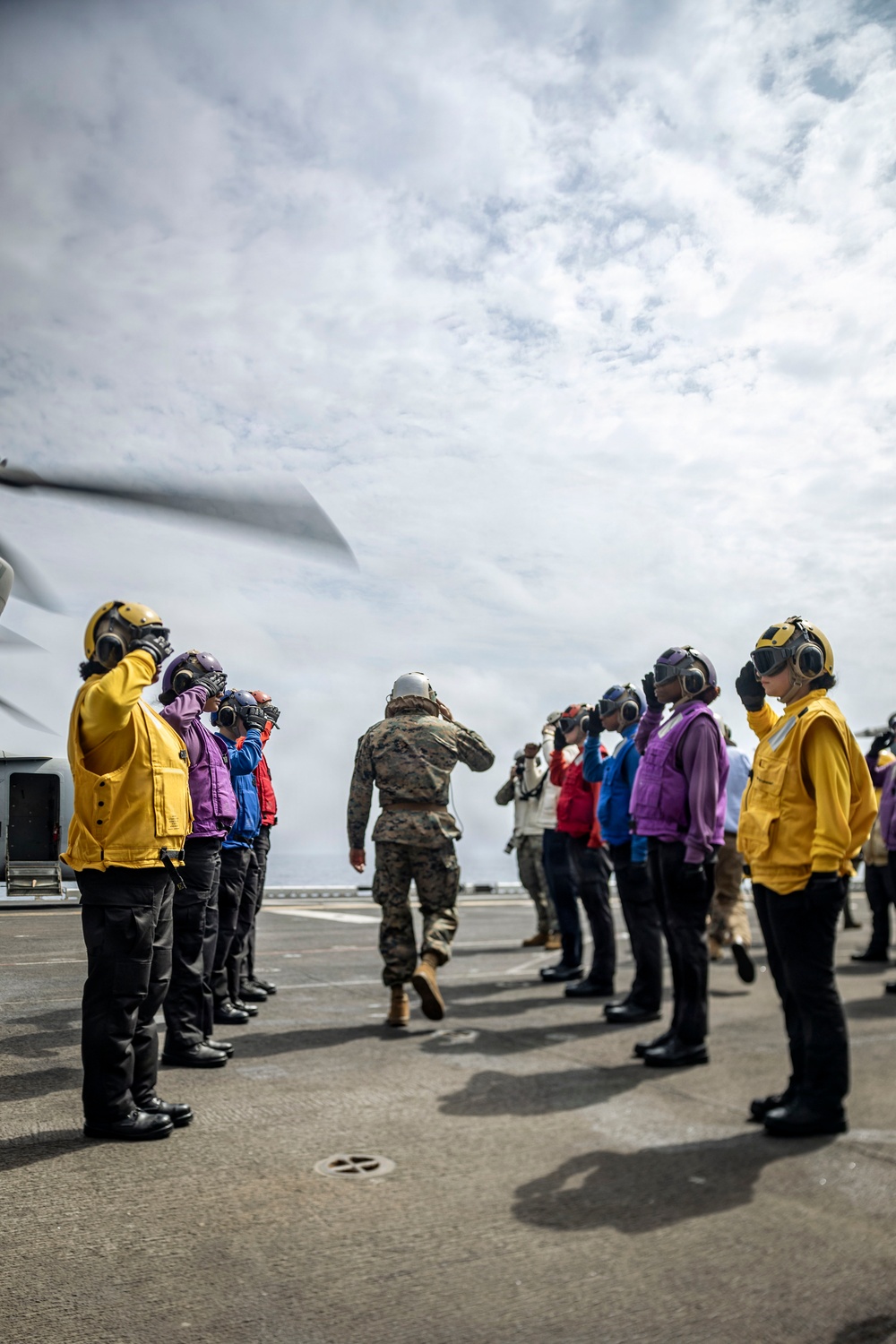USS Iwo Jima Conducts U.S. Southern Command Visit