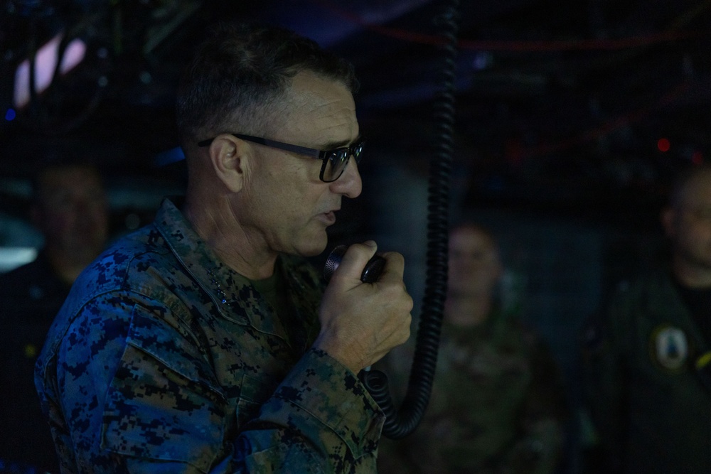 Gen. Francis L. Donovan, Commander, U.S. Southern Command, Visits USS Iwo Jima
