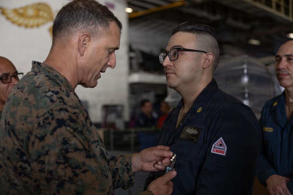 Gen. Francis L. Donovan, Commander, U.S. Southern Command, Visits USS Iwo Jima