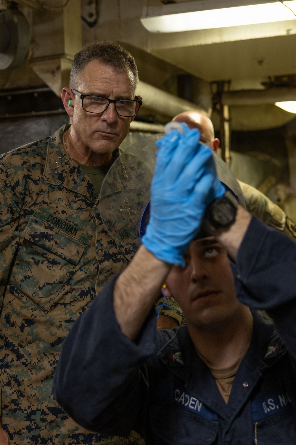 Gen. Francis L. Donovan, Commander, U.S. Southern Command, Visits USS Iwo Jima