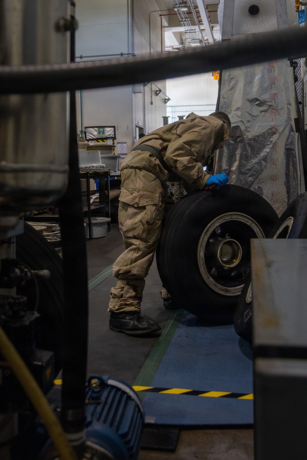 MALS-12 Marines train in MOPP gear