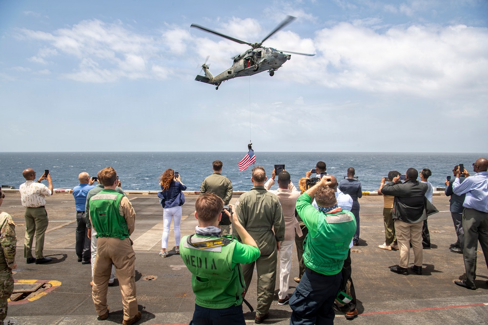 Grenada Prime Minister and Government Leaders Visit Nimitz