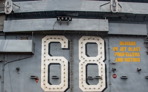 Grenada Prime Minister and Government Leaders Visit Nimitz