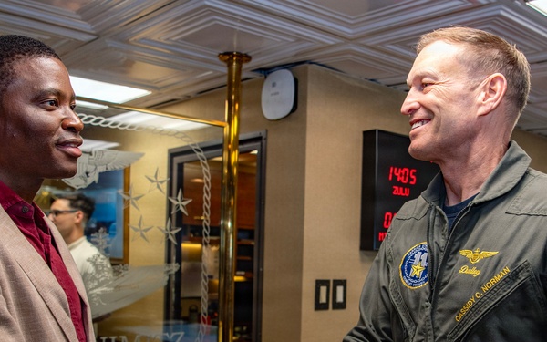 Grenada Prime Minister and Government Leaders Visit Nimitz