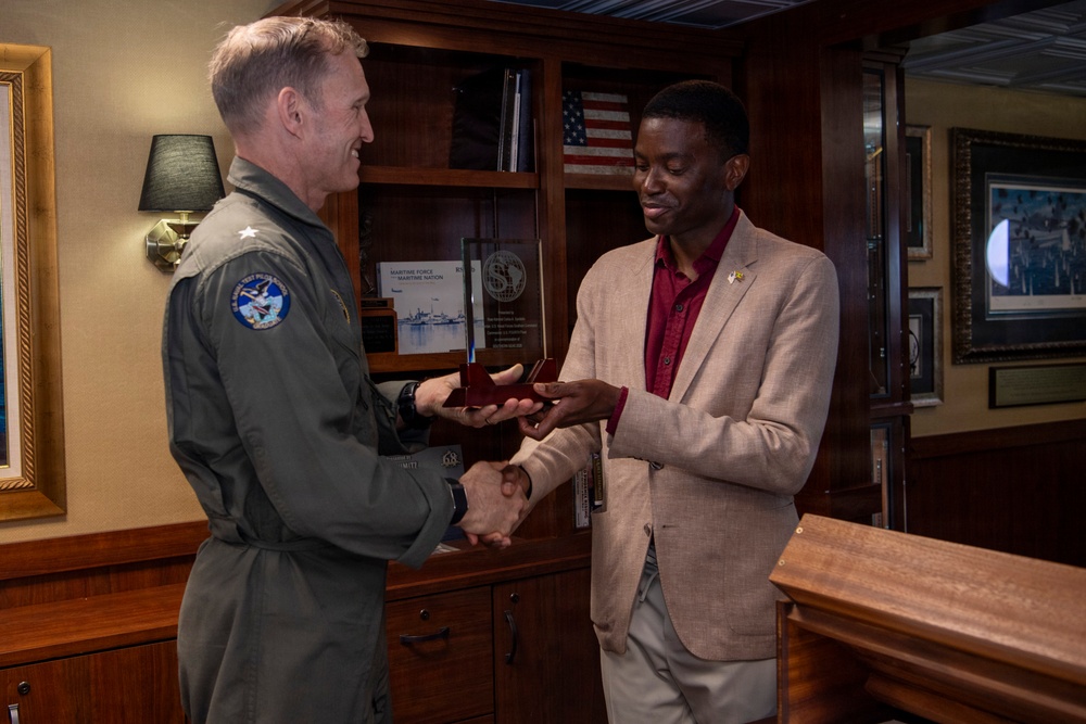 Grenada Prime Minister and Government Leaders Visit Nimitz