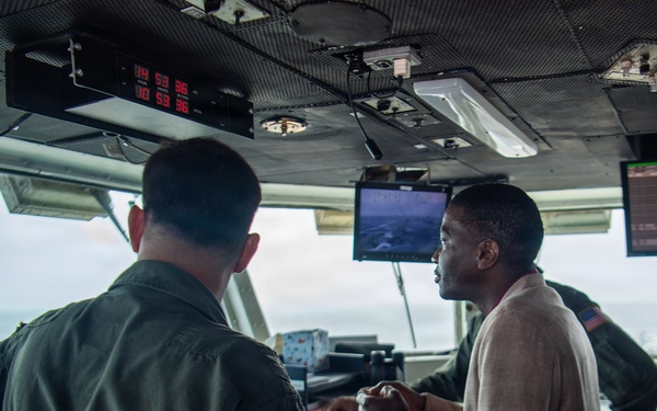Grenada Prime Minister and Government Leaders Visit Nimitz