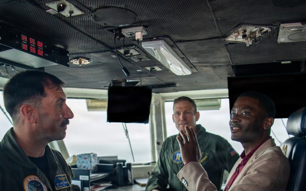 Grenada Prime Minister and Government Leaders Visit Nimitz