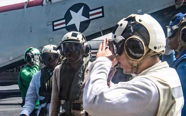 Grenada Prime Minister and Government Leaders Visit Nimitz