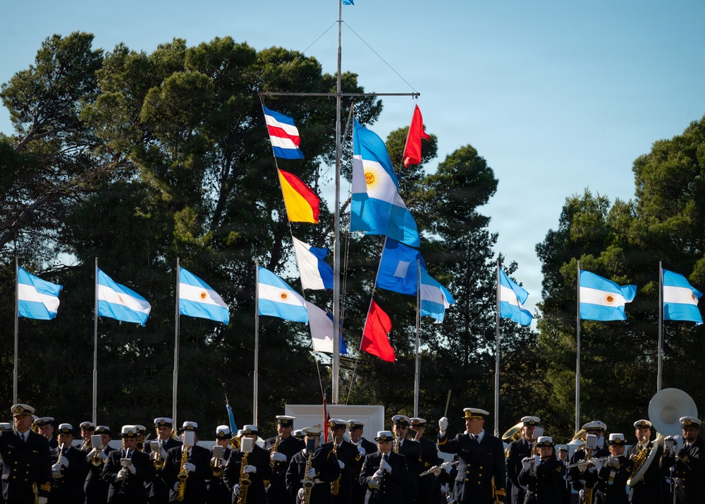 U.S. 4th Fleet Commander Strengthens Maritime Partnership During Argentina Visit