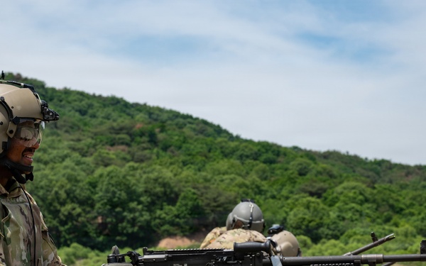 3-2 GSAB conducts Aerial Gunnery exercise