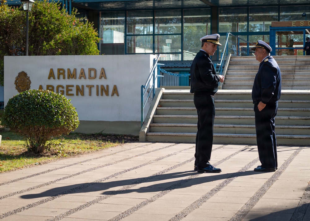 U.S. 4th Fleet Commander Strengthens Maritime Partnership During Argentina Visit