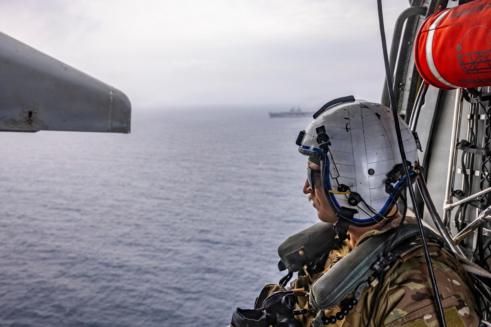 Gen. Francis L. Donovan, Commander, U.S. Southern Command, Visits USS Iwo Jima