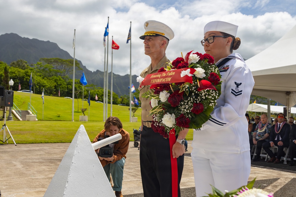 Service members attend Memorial Day ceremony at Hawaii State Veterans Cemetery