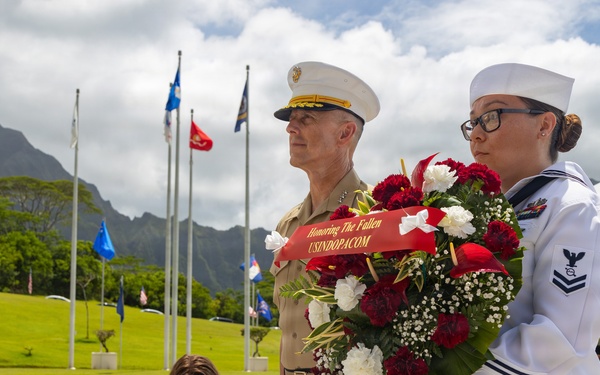 Service members attend Memorial Day ceremony at Hawaii State Veterans Cemetery