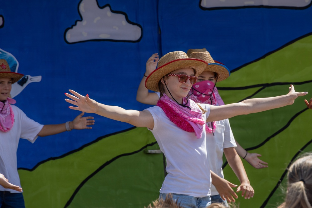 May Day Celebration at Mokapu Elementary