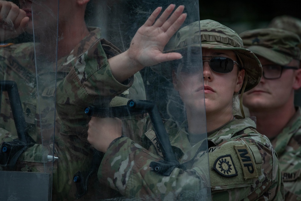 940th Military Police Company Conducts Exercise El Gato with Ecuadorian Armed Forces