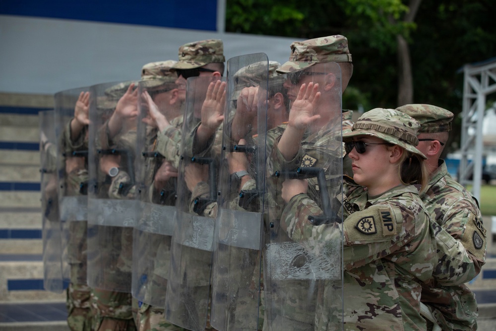 940th Military Police Company Conducts Exercise El Gato with Ecuadorian Armed Forces