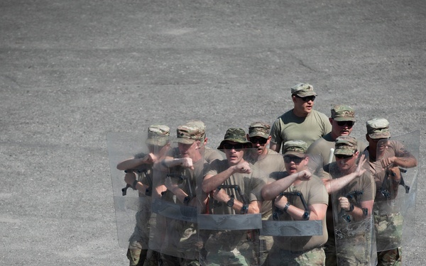 940th Military Police Company Conducts Exercise El Gato with Ecuadorian Armed Forces
