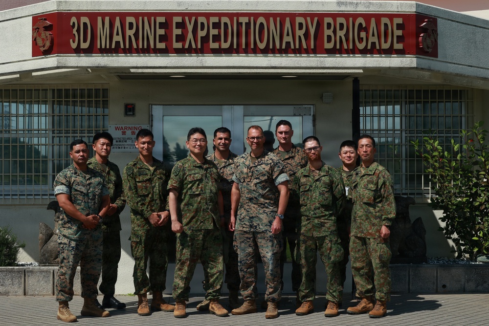 3d MEB, ARDB Intelligence Marines Strengthen Bilateral Ties