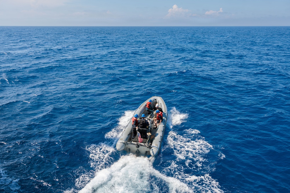 Small Boat Operations aboard USS Gonzalez (DDG 66)