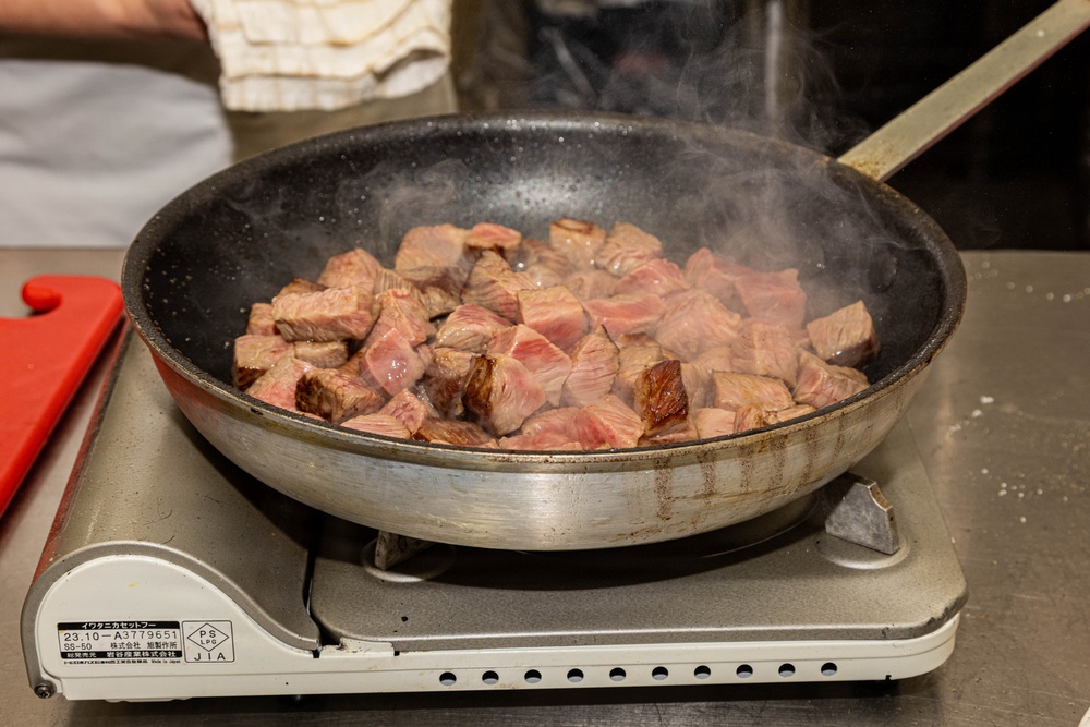 MCAS Iwakuni Introduces Students to Wagyu