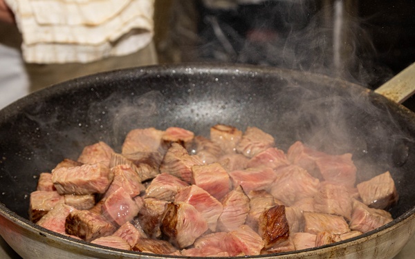 MCAS Iwakuni Introduces Students to Wagyu