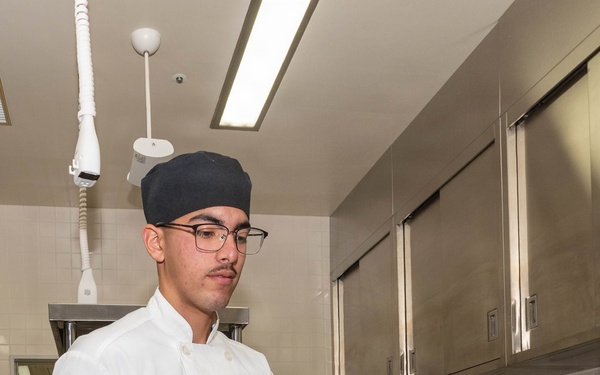 MCAS Iwakuni Introduces Students to Wagyu
