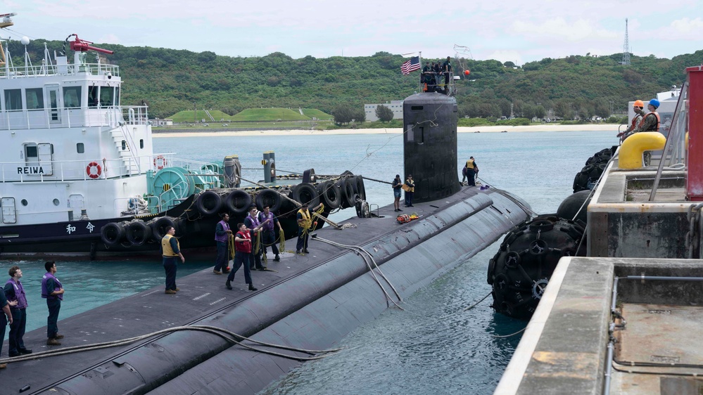 USS Minnesota (SSN 783) Arrives in Okinawa