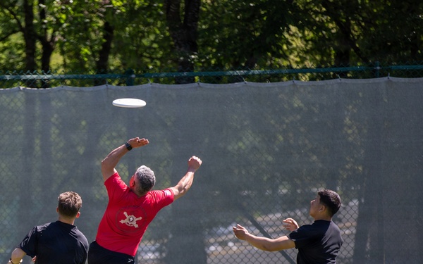 Dragoon Week: 2nd Cavalry Regiment Soldiers compete in ultimate Frisbee during Dragoon Week