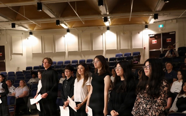 ZMHS senior reflects on year as NHS president, welcomes new members