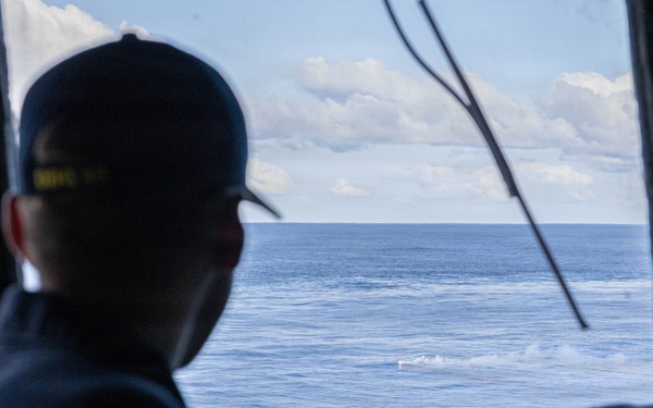USS Mustin conducts ship handling training