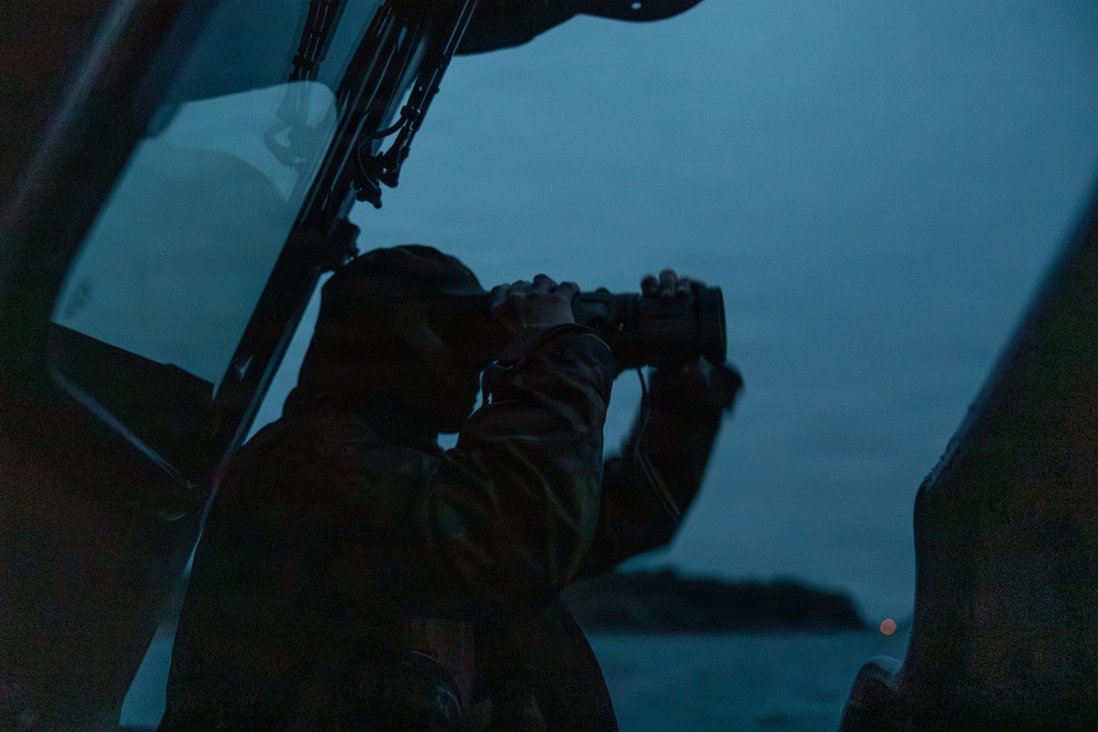 U.S. Recon Marines showcase lethality, expertise with amphibious insertion during training exercise in Finland