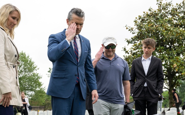 SW Hosts Memorial Day Ceremony