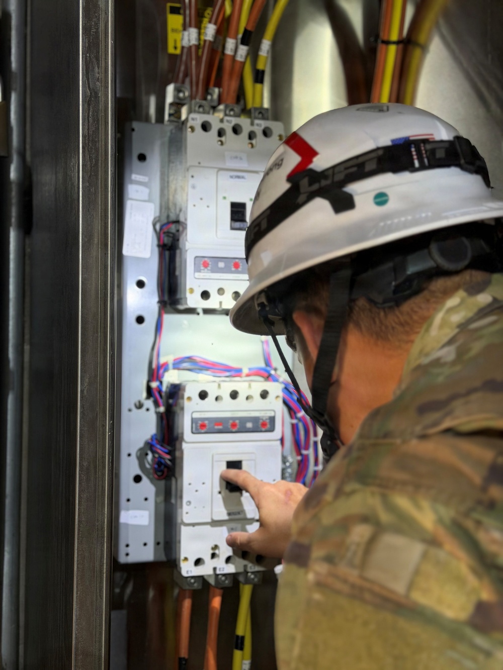 249th Engineer Battalion support to Cannelton Locks and Dam on the Ohio River and the Green River Lock and Dam 1 &amp; 2 facilities