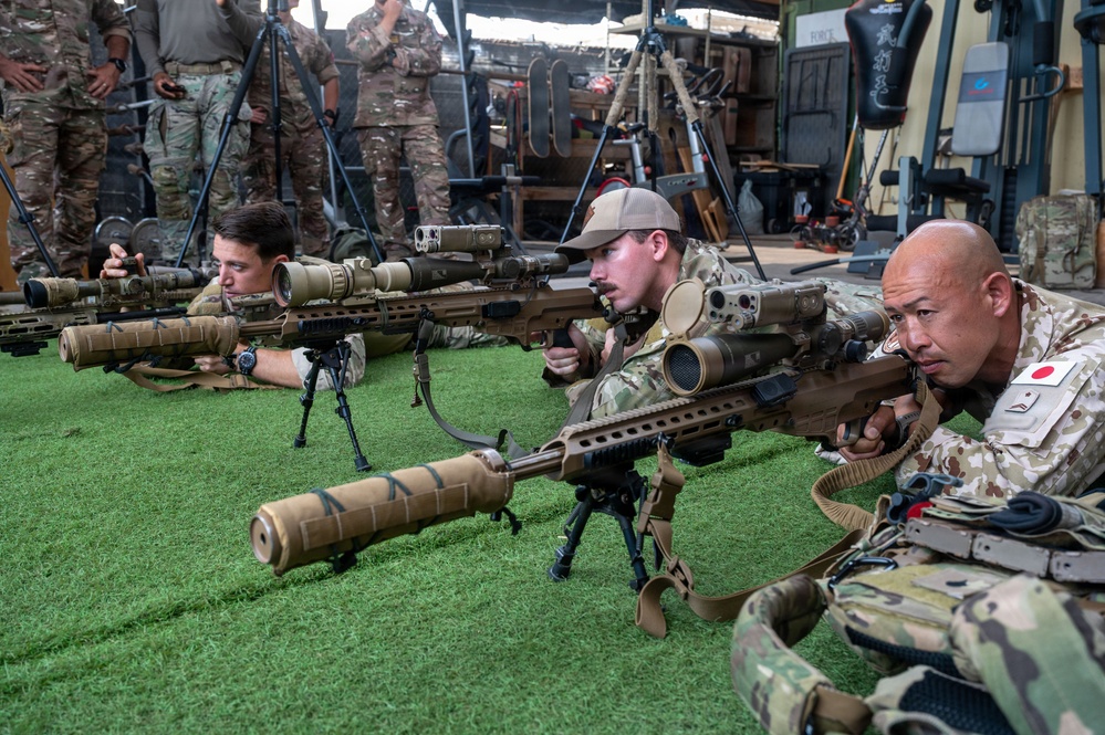 U.S. &amp; Partner Forces Conduct Weapons Familiarization Training