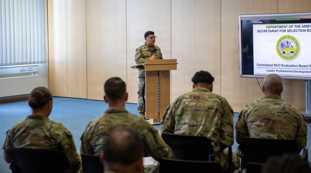 21st Theater Sustainment Command holds a Leader Professional Development Seminar