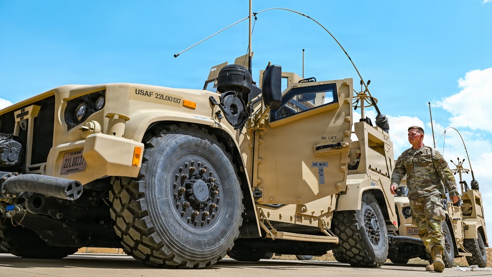 U.S. Central Command Airmen conduct communication checks