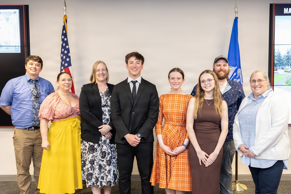 Middle East District High School Interns and Mentors