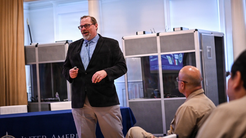 CESNAV Visits IADC for Academic Presentations and Professional Military Education Exchange
