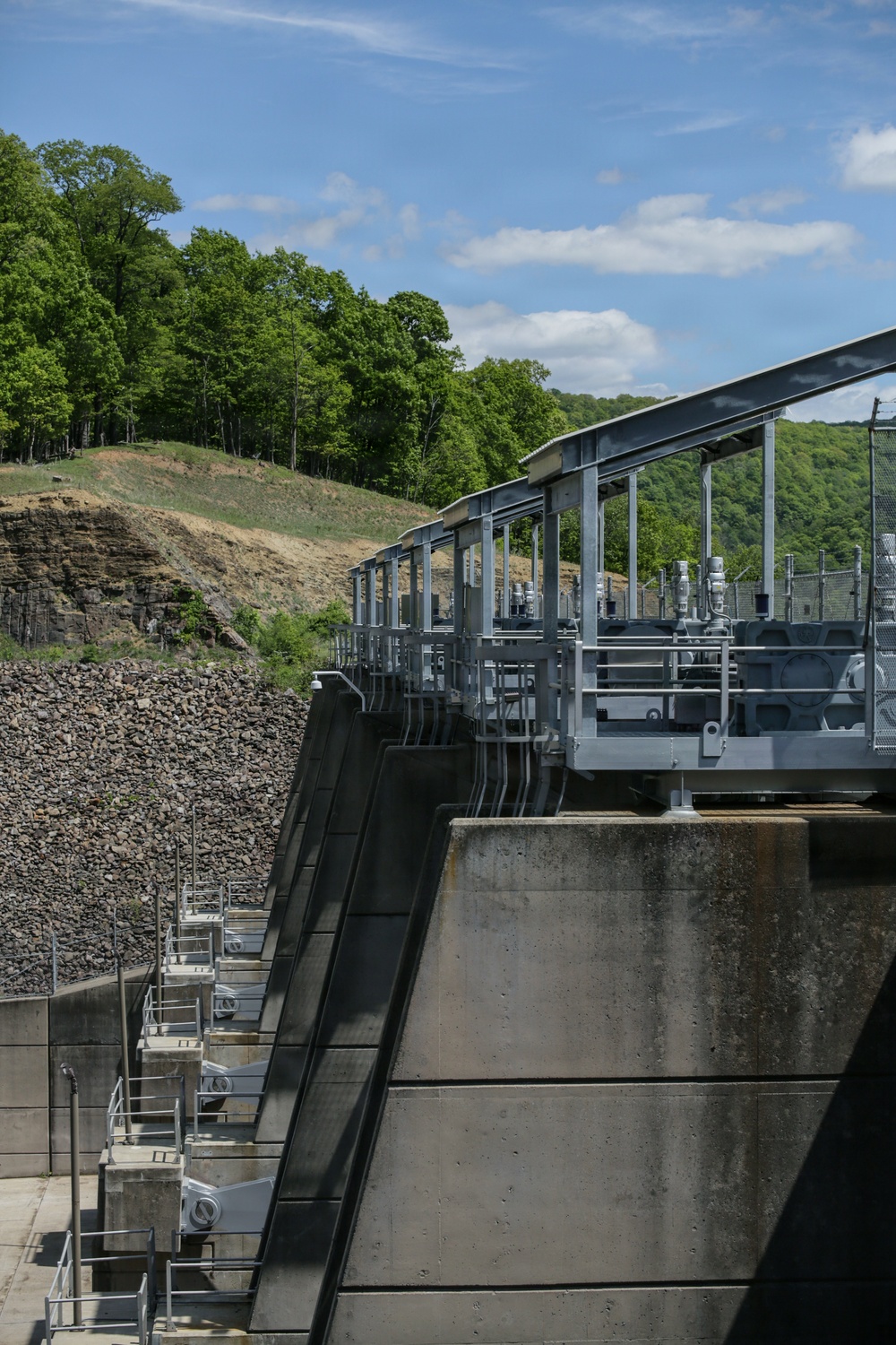 USACE Baltimore District Completes Tanner Gates Replacement at Jennings Randolph Lake