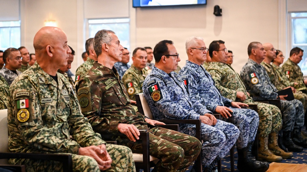CODENAL Students Receive Academic Briefings at IADC